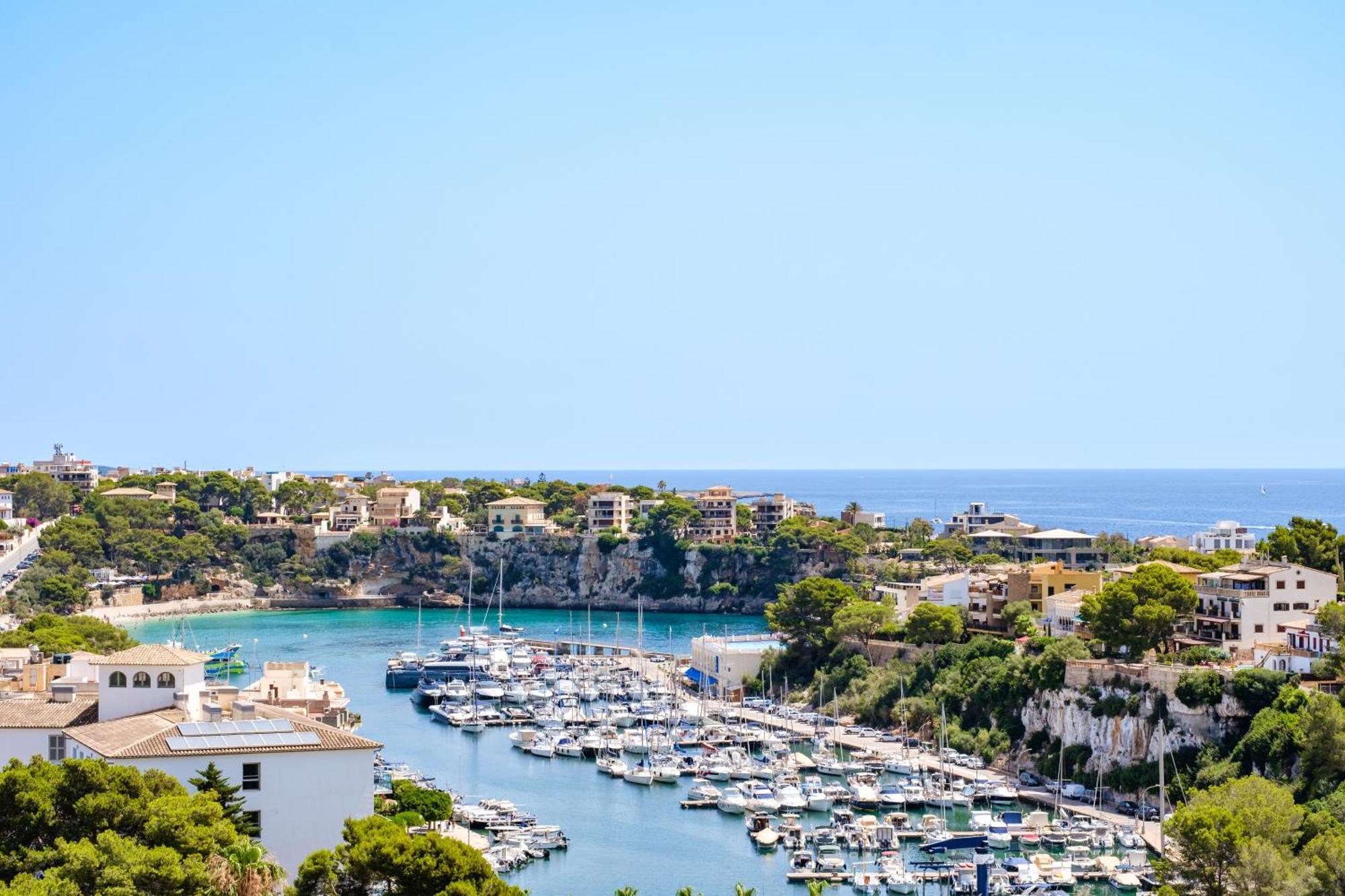 Ona Drach Del Mar